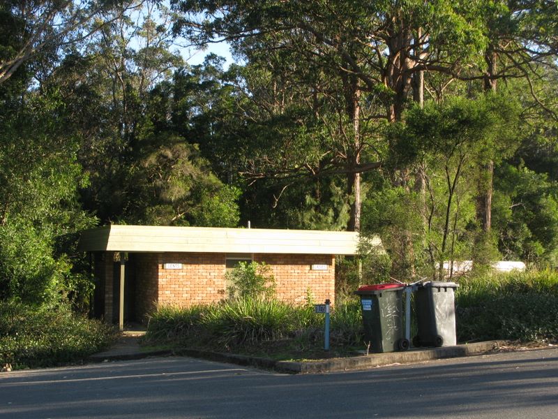 Kew Rest Area - Kew: Amenities are available in the rest area and also in the restaurant if you are a customer.