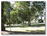 Lake Tyers Camp & Caravan Park - Lake Tyers Beach: Area for tents and camping