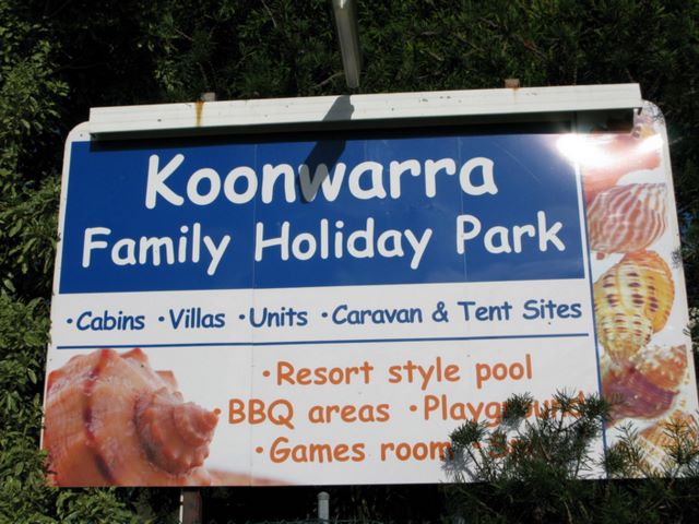 Koonwarra Family Holiday Park - Lakes Entrance: Koonwarra Family Holiday Park welcome sign