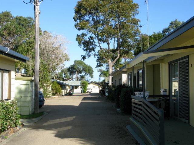 Koonwarra Family Holiday Park - Lakes Entrance: Good paved roads throughout the park