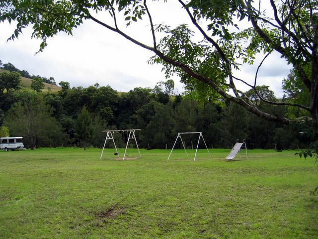 Lostock Dam Caravan Park - Lostock Dam: Playground for children