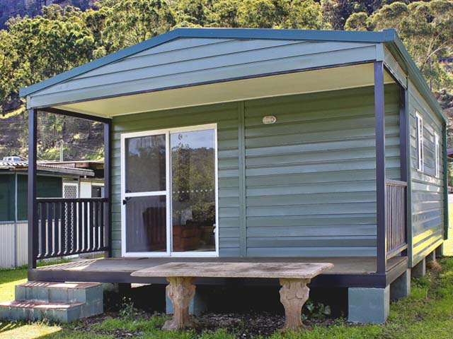 Charlie's Place Caravan Park - Lower Mangrove: Cottage accommodation, ideal for families, couples and singles