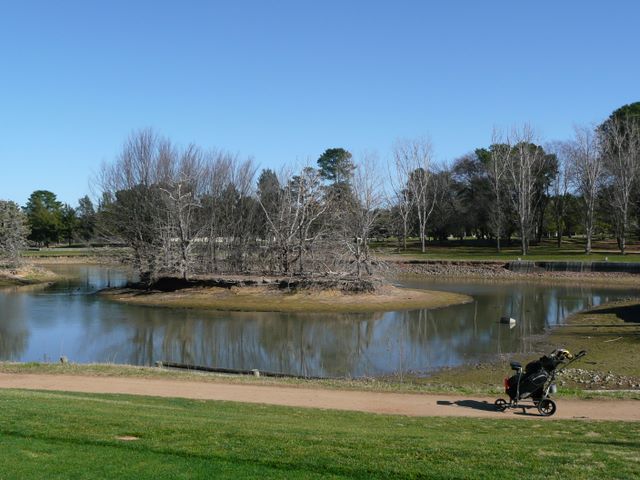 Yowani Country Club - Lyneham: Impact on the drought is shown in this photo.