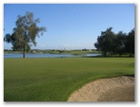 Mackay Golf Course - Mackay: Green on Hole 4