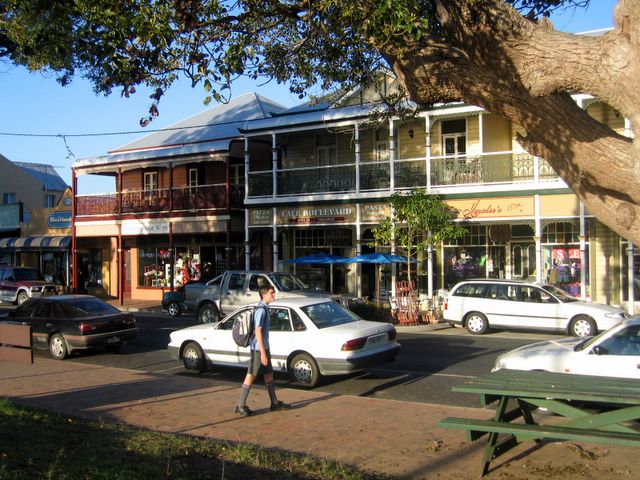 Maclean NSW: The town has lots of cafes and boutique shops. (large)