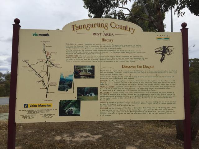 Taungurung Country Rest Area - Mangalore: Welcome sign