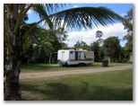 Mareeba Country Caravan Park - Mareeba: Powered sites for caravans