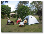 Mareeba Country Caravan Park - Mareeba: Area for tents and camping