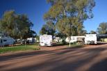 Marla Travellers Rest Caravan Park - Marla: Lots of room