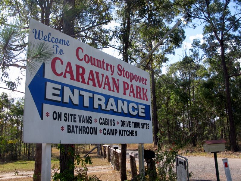 Country Stopover Caravan Park - Maryborough: Welcome sign