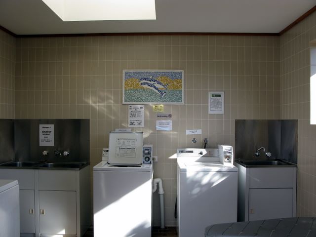 Big4 Tween Waters Tourist Park - Merimbula: Laundry