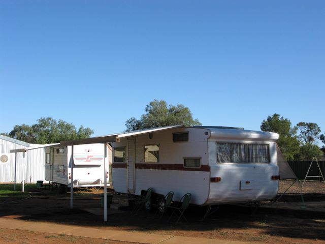 The Old School Camping & Caravan Park - Merriwagga: On site caravans