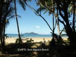Mission Beach Hideaway Village - Mission Beach: Dunk Island from Mission Beach