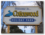 Cottonwood Holiday Park - Moama: Cottonwood Holiday Park welcome sign