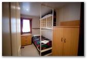 Merool on the Murray - Moama: Disabled friendly second bedroom