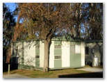 Moama Riverside Caravan Park 2006 - Moama: Cottage accommodation ideal for families, couples and singles