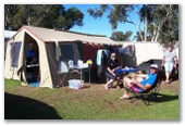 BIG4 Yarrawonga-Mulwala Lakeside Holiday Park - Mulwala: Area for tents and camping - lay back and enjoy the sun.