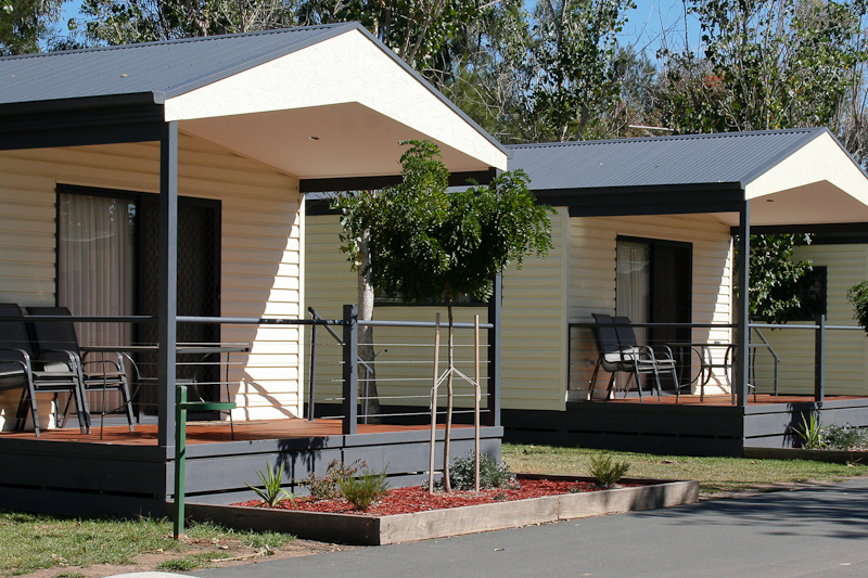 Sun Country Holiday Village - Mulwala: Cottage accommodation, ideal for families, couples and singles