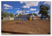 Sun Country Holiday Village - Mulwala: Spacious Playground for children.
