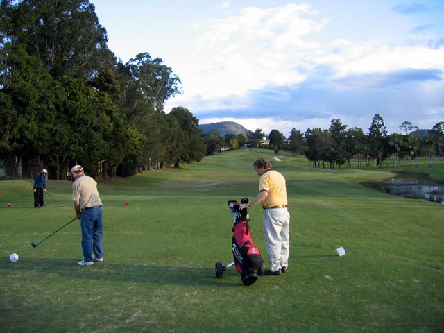 Murwillumbah Golf Club - Murwillumbah: Murwillumbah Golf Club Fairway view Hole 9