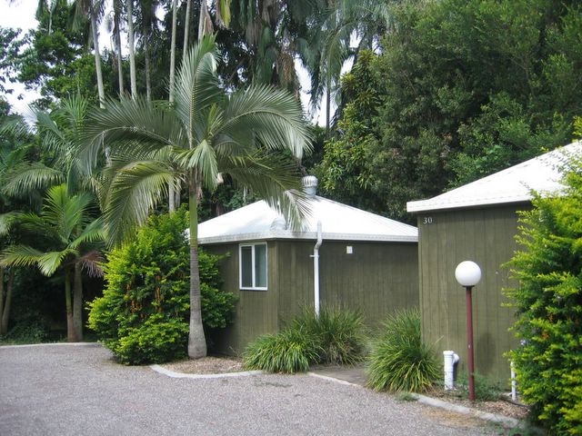 Nambour Rainforest Holiday Village - Nambour: Cottage accommodation ideal for families, couples and singles
