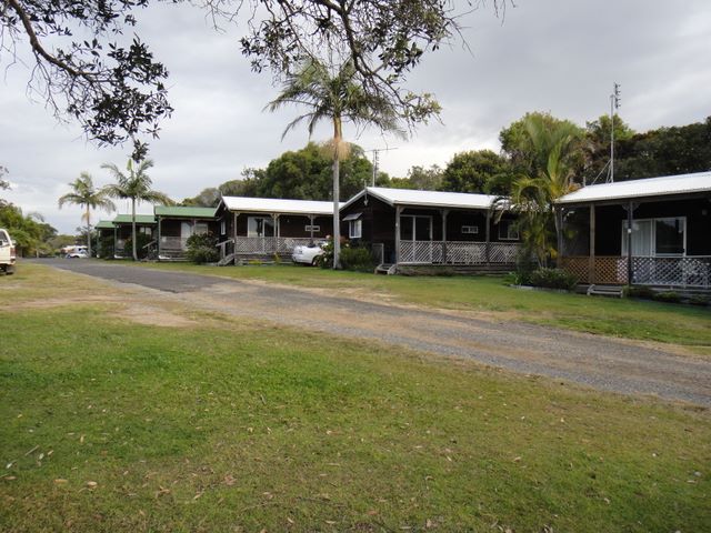 North Coast Holiday Parks Nambucca Headland - Nambucca Heads: Cabin accommodation, ideal for families, couples and singles