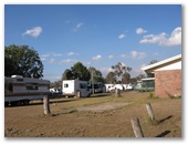 Nanango Caravan & Motorhome Park - Nanango: Powered sites for caravans