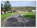 Surfbeach Holiday Park - Narooma: Good paved roads throughout the park