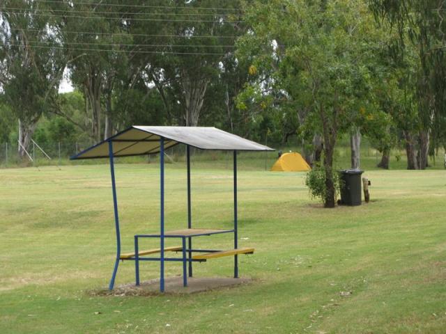 BigSky Narrabri Caravan Park - Narrabri: Area for tents and camping 