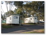 Lake Talbot Tourist Park - Narrandera: Cottage accommodation, ideal for families, couples and singles