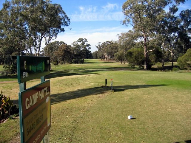 Neangar Park Golf Course - Bendigo: Fairway view Hole 6