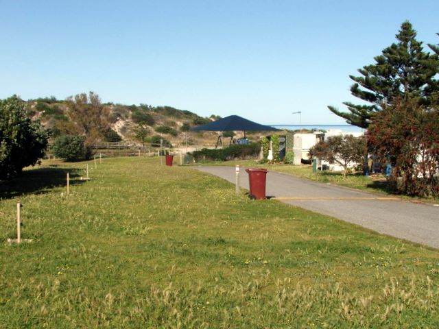 Jetty Caravan Park Normanville - Normanville: Area for tents and camping