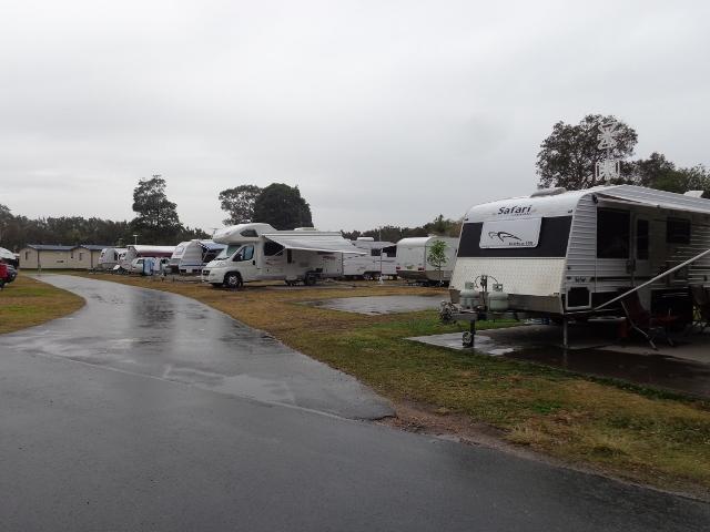 Beachfront Holiday Park - North Haven: Good open roomy park with sealed roads. These annex pads were larger 