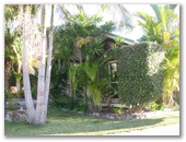 Palms Oasis Holiday Park - Pacific Palms: Cottage accommodation, ideal for families, couples and singles