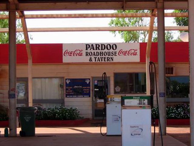 Pardoo Roadhouse Caravan Park - Pardoo: Roadhouse reception and shop