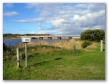 Great Ocean Road Tourist Park - Peterborough: Powered sites for caravans with view of the river