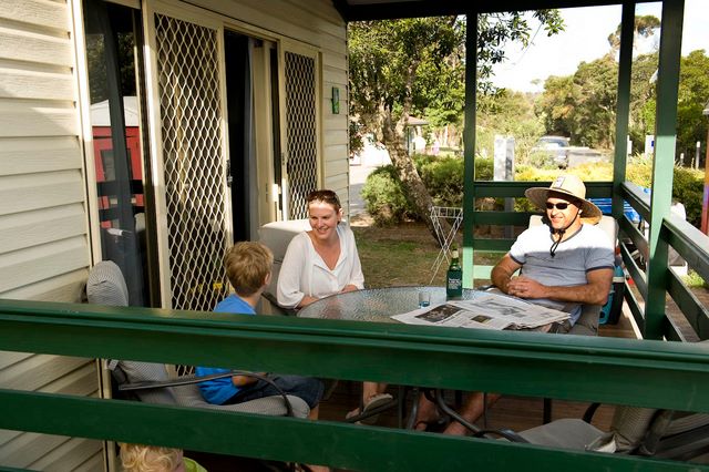 BIG4 Phillip Island Caravan Park - Newhaven Phillip Island: Cottage accommodation, ideal for families, couples and singles