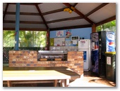 BIG4 Point Vernon Holiday Park - Point Vernon: Interior of camp kitchen