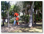 Poona Palms Caravan Park - Poona: Playground for children