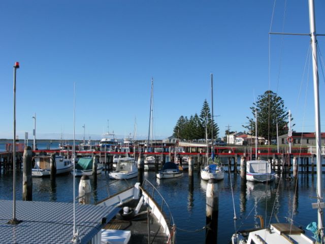 Port Albert Seabank Caravan Park - Port Albert: Boat moored at Port Albert