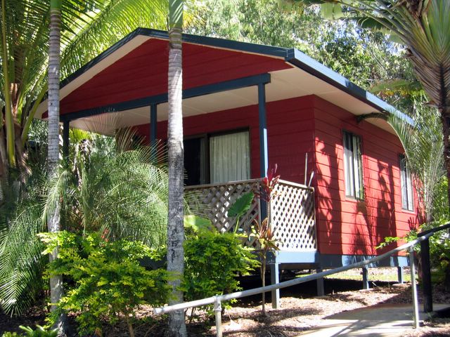 BIG4 Port Douglas Glengarry Holiday Park - Port Douglas: Cottage accommodation ideal for families, couples and singles