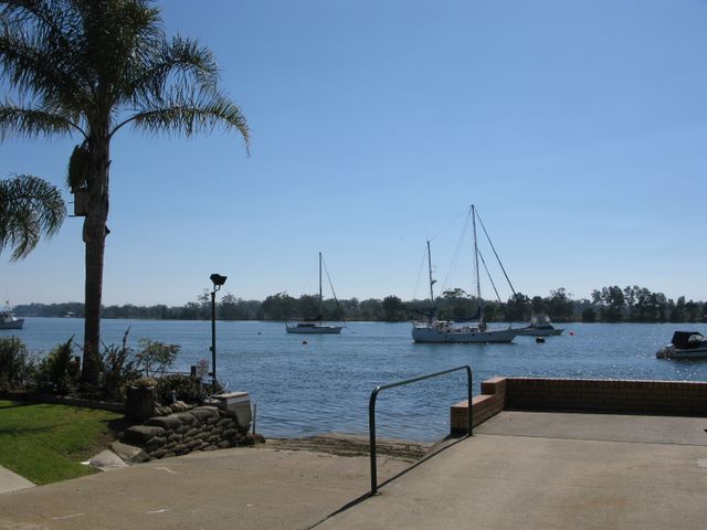 Aquatic Caravan Park - Port Macquarie: Boat ramp from Caravan Park to the river