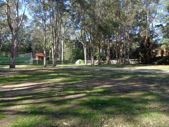 Flynns Beach Caravan Park - Port Macquarie: These sites are not close to amenities