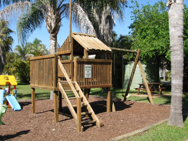Leisure Tourist Park & Holiday Units - Port Macquarie: Playground for children.