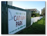 Port Welshpool Caravan Park - Port Welshpool: Port Welshpool Caravan Park welcome sign