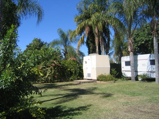 Southside Holiday Village - Rockhampton: Ensuite powered site for caravans