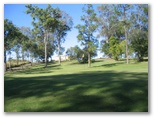 Sarina Golf Course - Sarina: Green on Hole 11