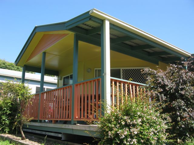 Sawtell Beach Holiday Park - Sawtell: Cottage accommodation, ideal for families, couples and singles