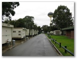 Strayleaves Caravan Park - Shepparton: Good paved roads throughout the park