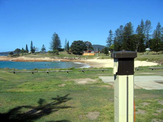 Horseshoe Bay Beach Park - South West Rocks: Powered sites for caravans with view of beach